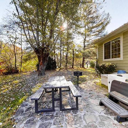 3 Bed 2 Bath Vacation Home In Whittier Εξωτερικό φωτογραφία