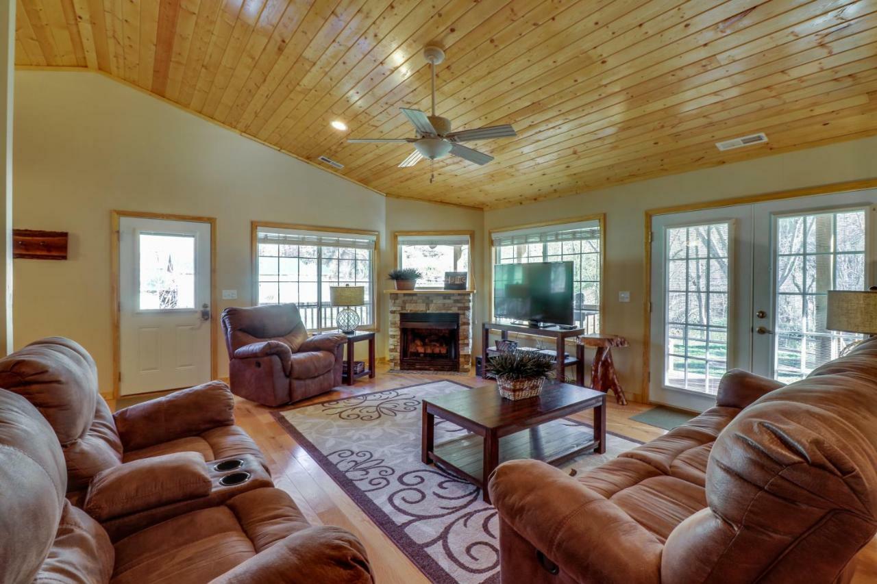 3 Bed 2 Bath Vacation Home In Whittier Εξωτερικό φωτογραφία